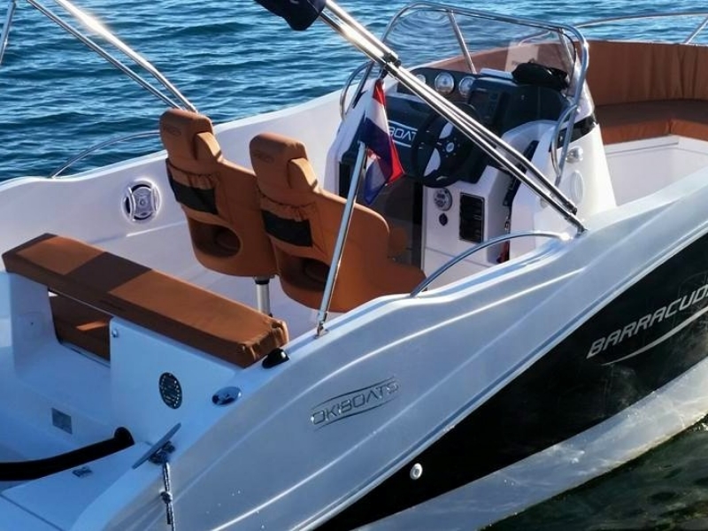 rent a speed boat