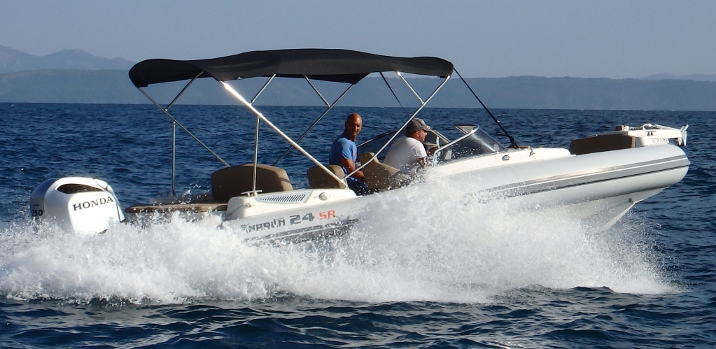 Rent a Speedboat